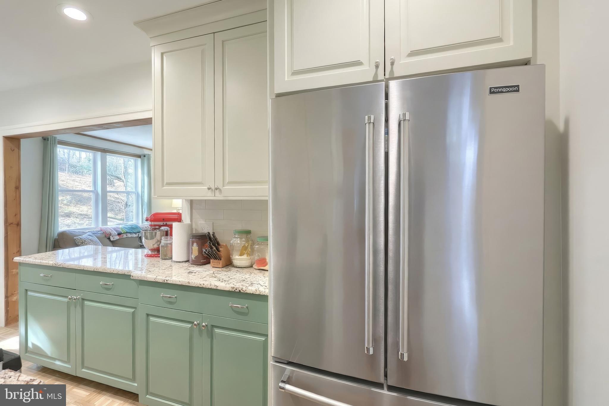 157 West Main Street Windsor, PA 17366 - Photo 15 of 35