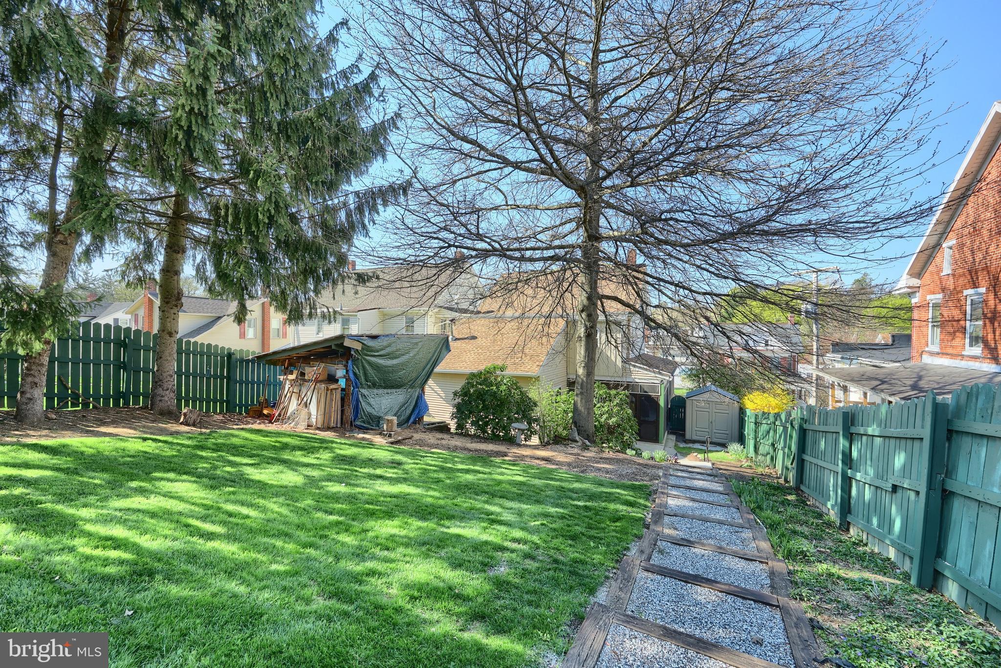 157 West Main Street Windsor, PA 17366 - Photo 30 of 35