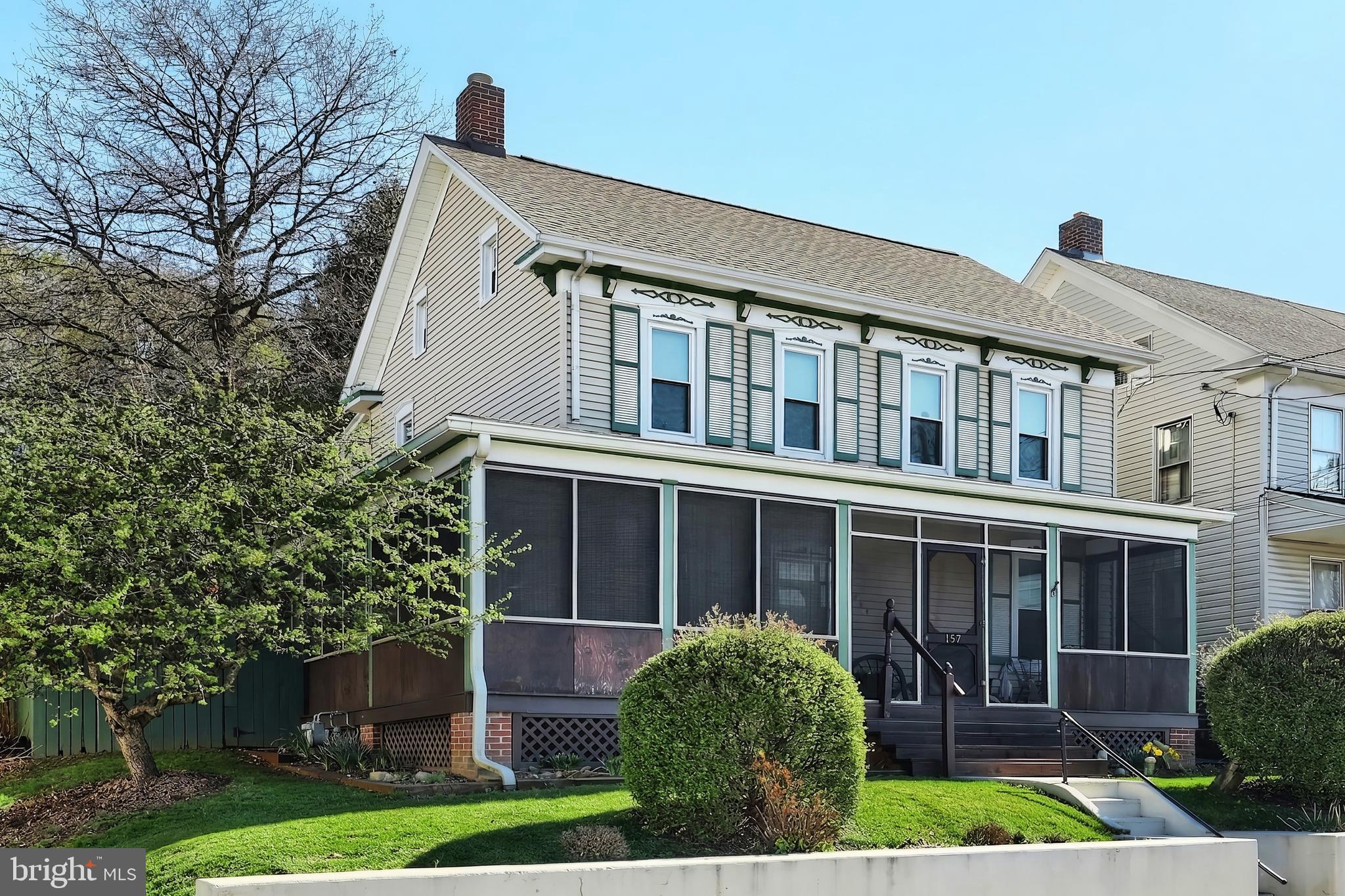 157 West Main Street Windsor, PA 17366 - Photo 3 of 35