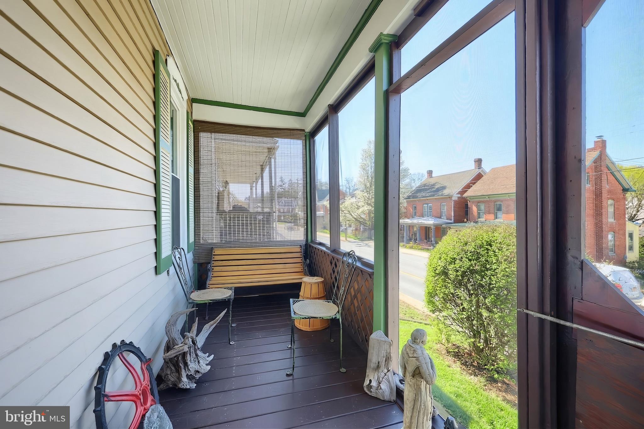 157 West Main Street Windsor, PA 17366 - Photo 5 of 35