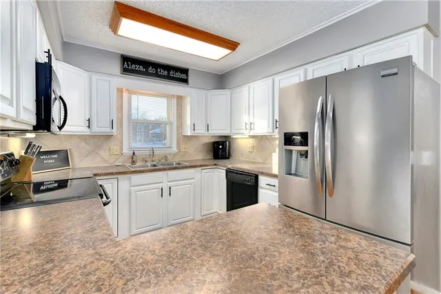 $245,000 | 16501 East 28th Place, Independence, MO 64055