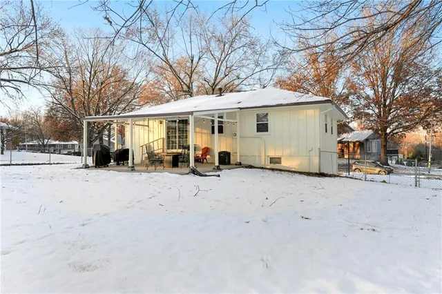 $245,000 | 16501 East 28th Place, Independence, MO 64055