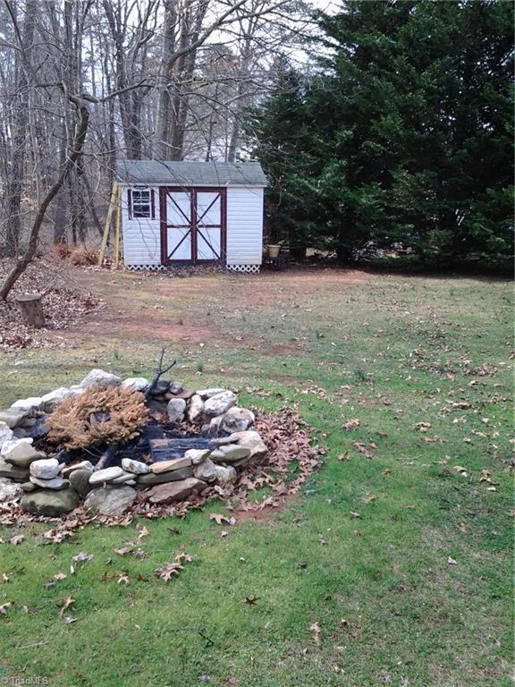 116 Culler Way King, NC 27021 - Photo 13 of 22 Gallery Image 13