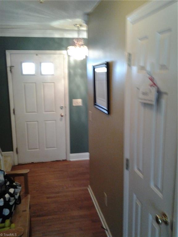 116 Culler Way King, NC 27021 - Photo 3 of 22 Gallery Image 3