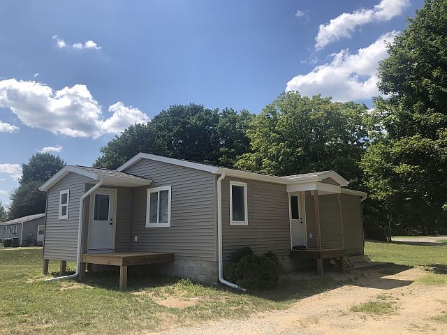 2290 Gary Road Traverse City, MI 49685 - Photo 1 of 18 1878774.JPG