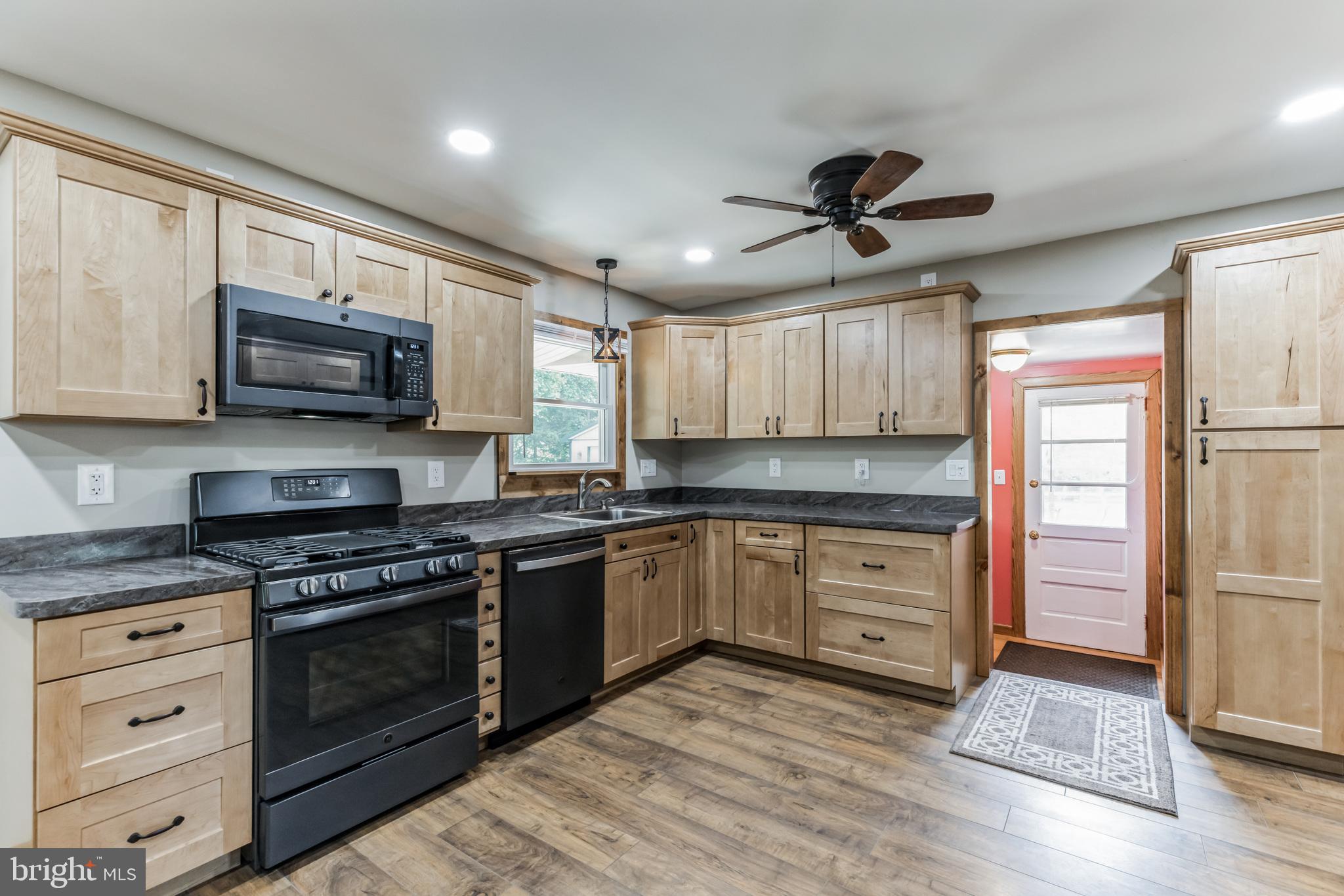 522 Fairview Road Glassboro, NJ 08028 - Photo 10 of 47