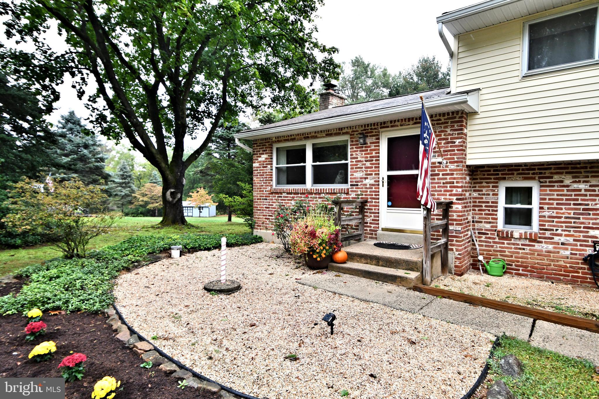124 Sheeder Road Phoenixville, PA 19460 - Photo 8 of 77