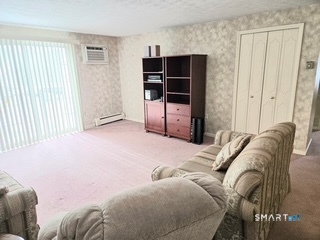 1162 Middle Turnpike West, Unit B2 Manchester, CT 06040 - Photo 4 of 19