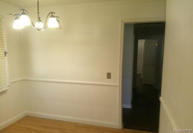 433 Crestview Street Flushing, MI 48433 - Photo 12 of 19 DSCF0617.JPG