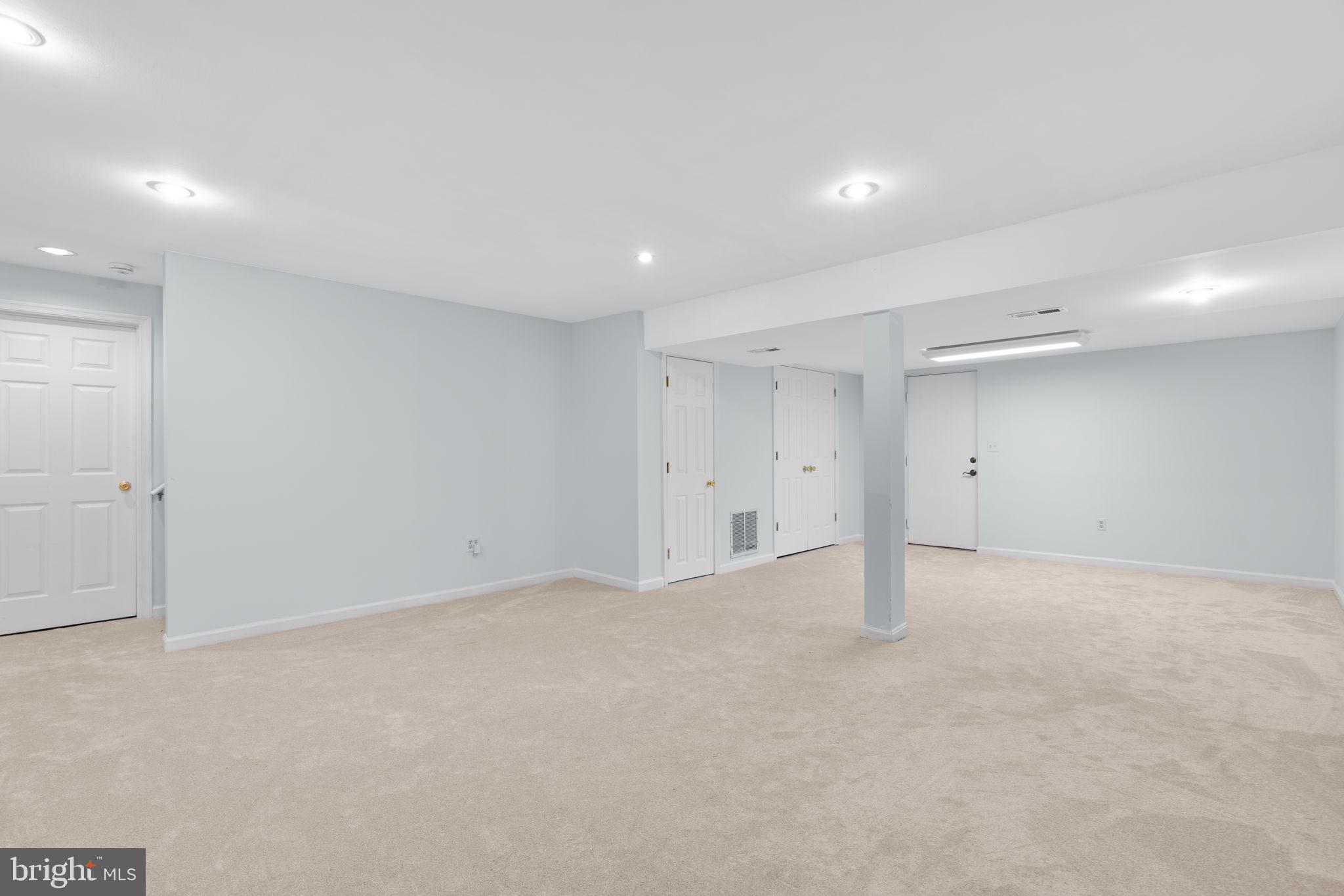 103 Idlewild Road Severna Park, MD 21146 - Photo 30 of 39 a view of an empty room