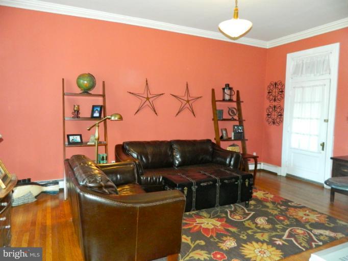 1101 Frederick Road Catonsville, MD 21228 - Photo 24 of 30 Family Room
