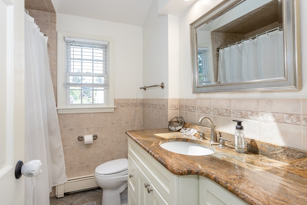 81 Assabet Road Quincy, MA 02169 - Photo 15 of 36
