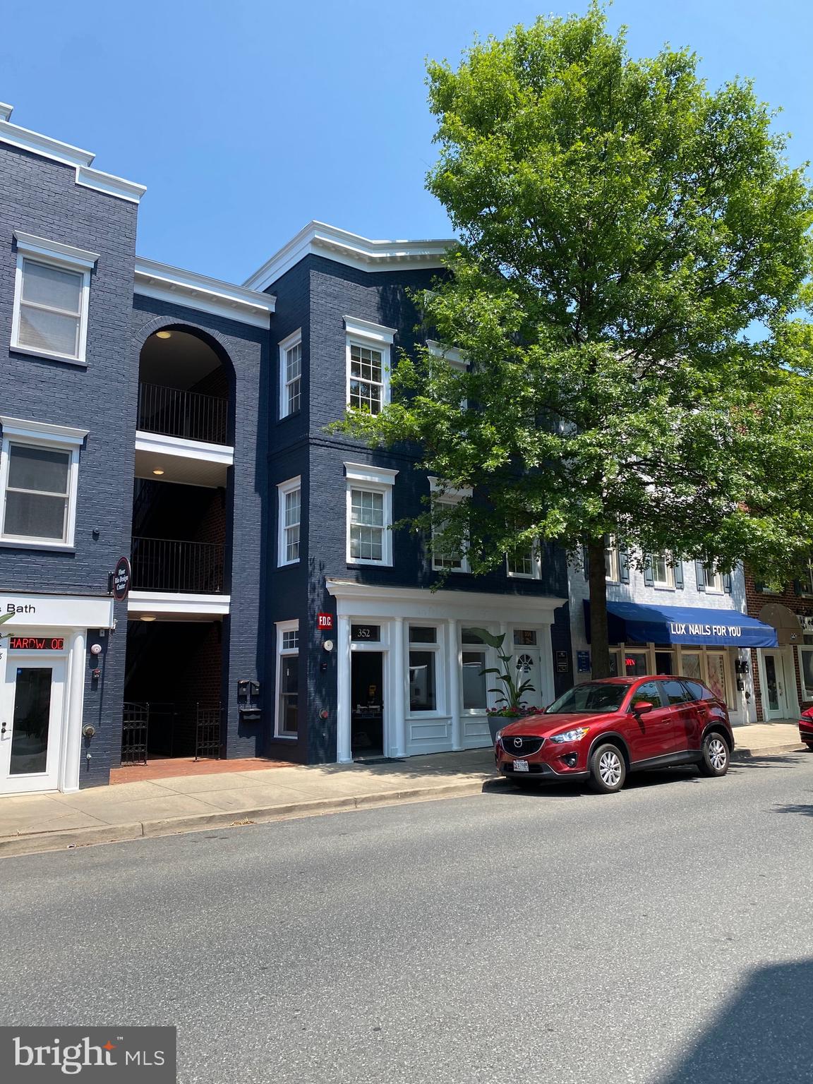 352 Main Street, Unit 3 Gaithersburg, MD 20878 - Photo 4 of 17