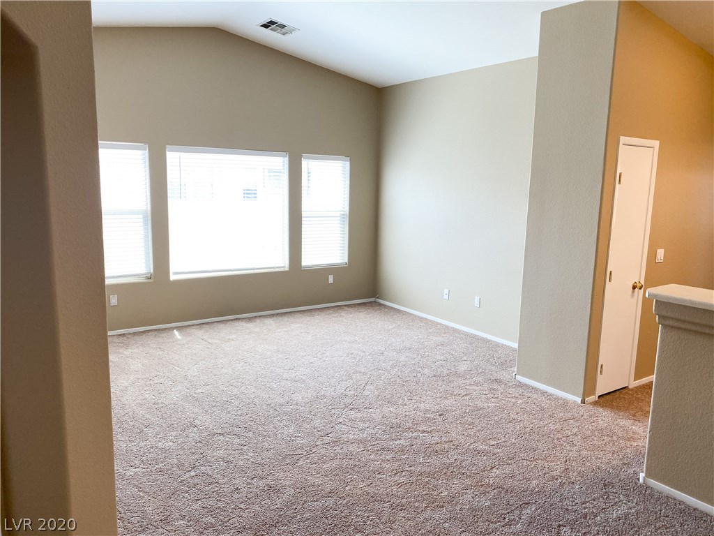 8824 Roping Rodeo Avenue, Unit 101 Las Vegas, NV 89178 - Photo 3 of 17