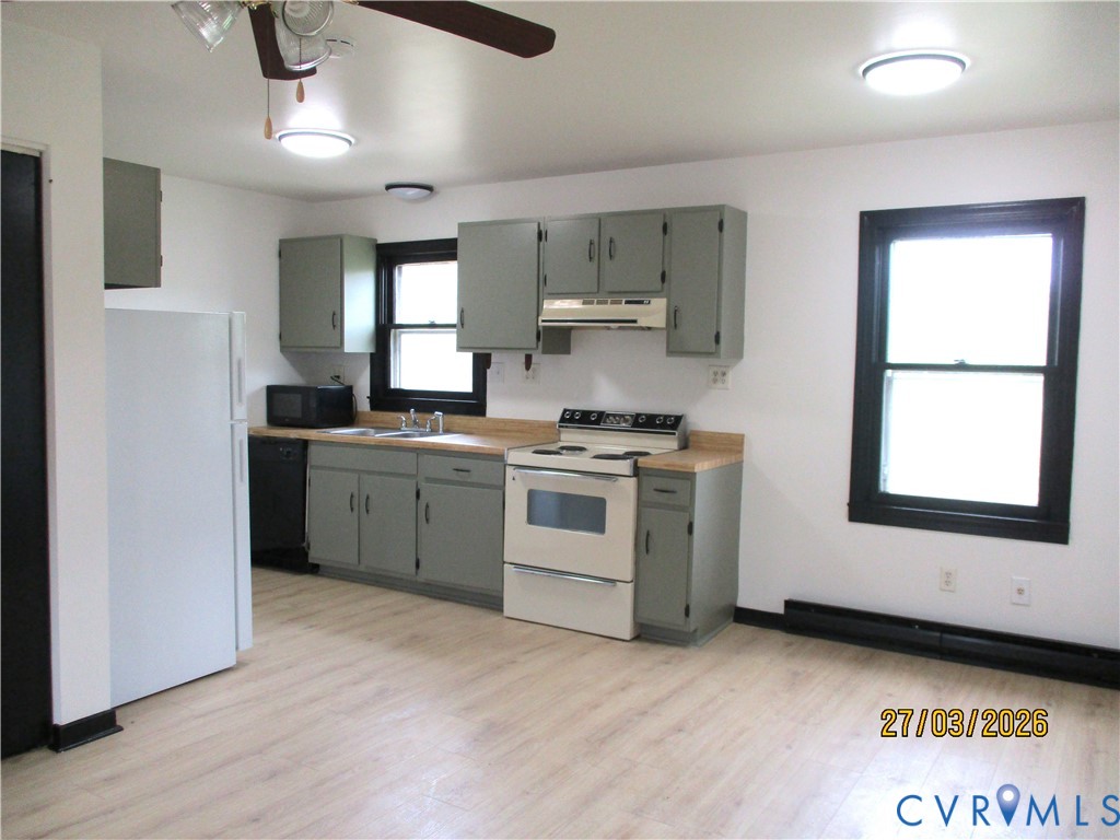 13370 Greenwood Road Glen Allen, VA 23059 - Photo 3 of 10