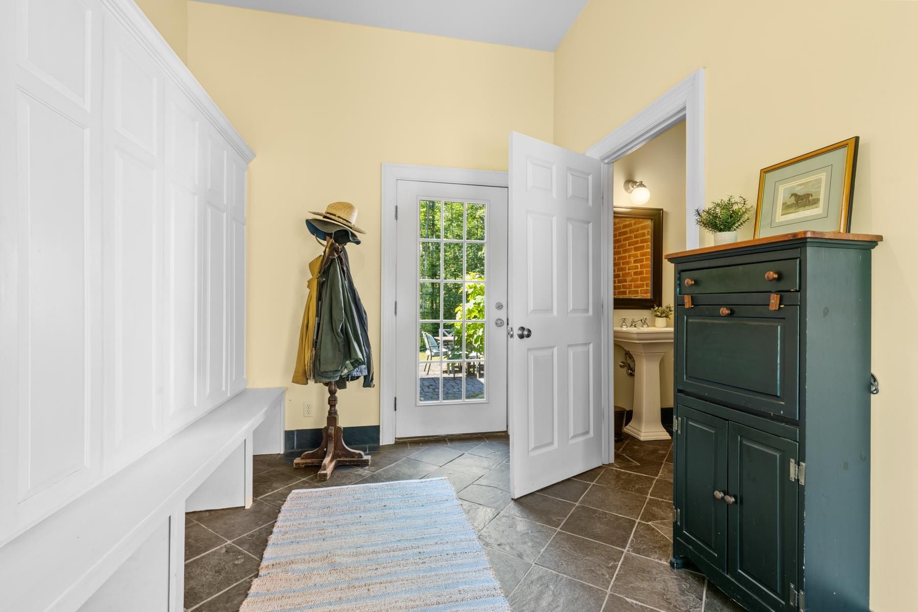 442 Old Garrison Road Dover, NH 03820 - Photo 19 of 40