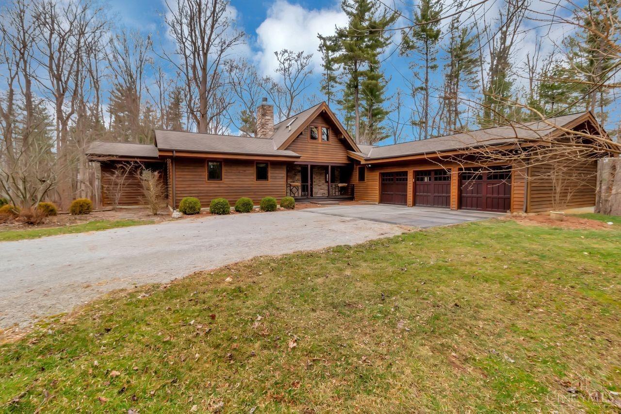 777 Old Locust Hl Road Cincinnati, OH 45245 - Photo 3 of 50