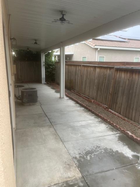 812 Vía Rosa Los Banos, CA 93635 - Photo 17 of 18