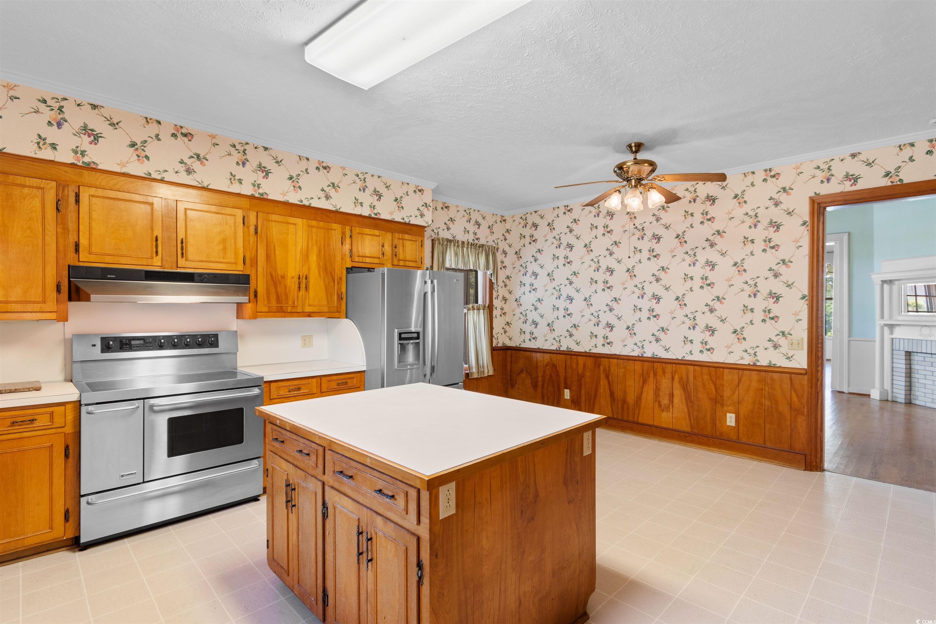 118 Ford Avenue Mullins, SC 29574 - Photo 11 of 40