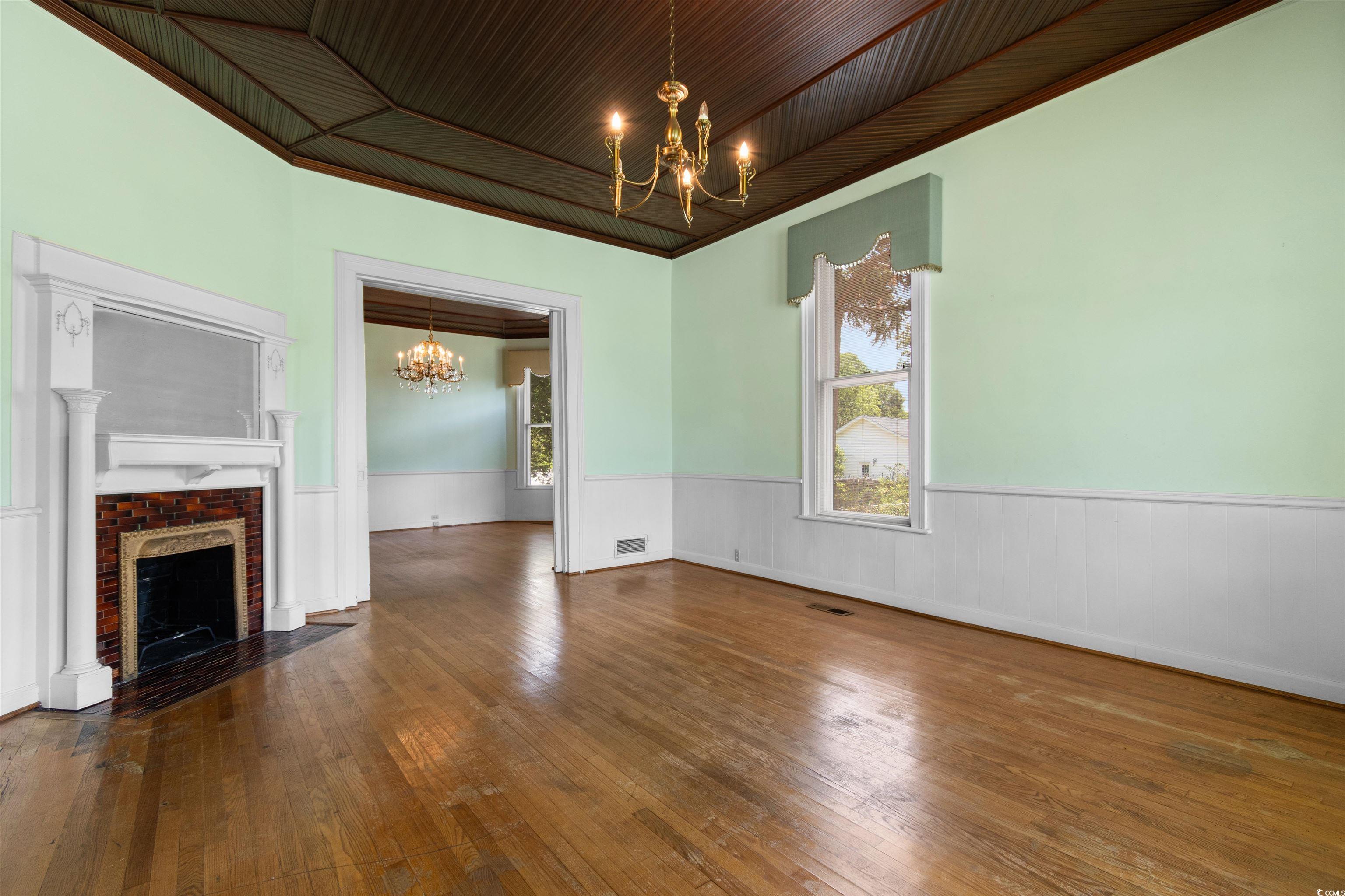 118 Ford Avenue Mullins, SC 29574 - Photo 4 of 40