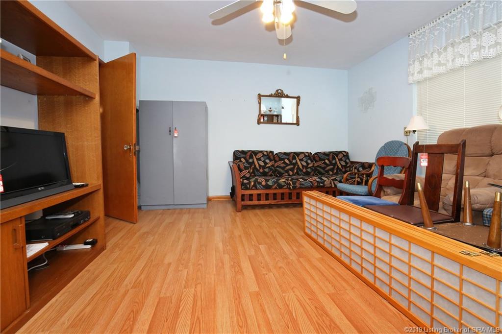 217 Spickert Knob Road New Albany, IN 47150 - Photo 27 of 52 Gallery Image 27