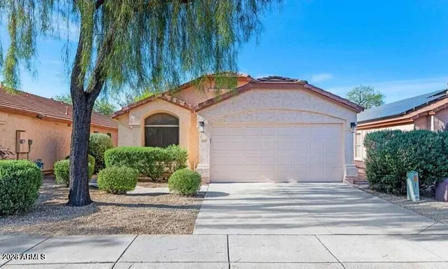 $2,600 | 4621 East Abraham Lane, Phoenix, AZ 85050