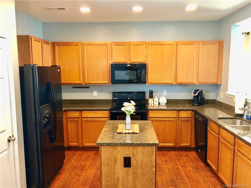 10010 Bristley Road Charlotte, NC 28227 - Photo 18 of 35
