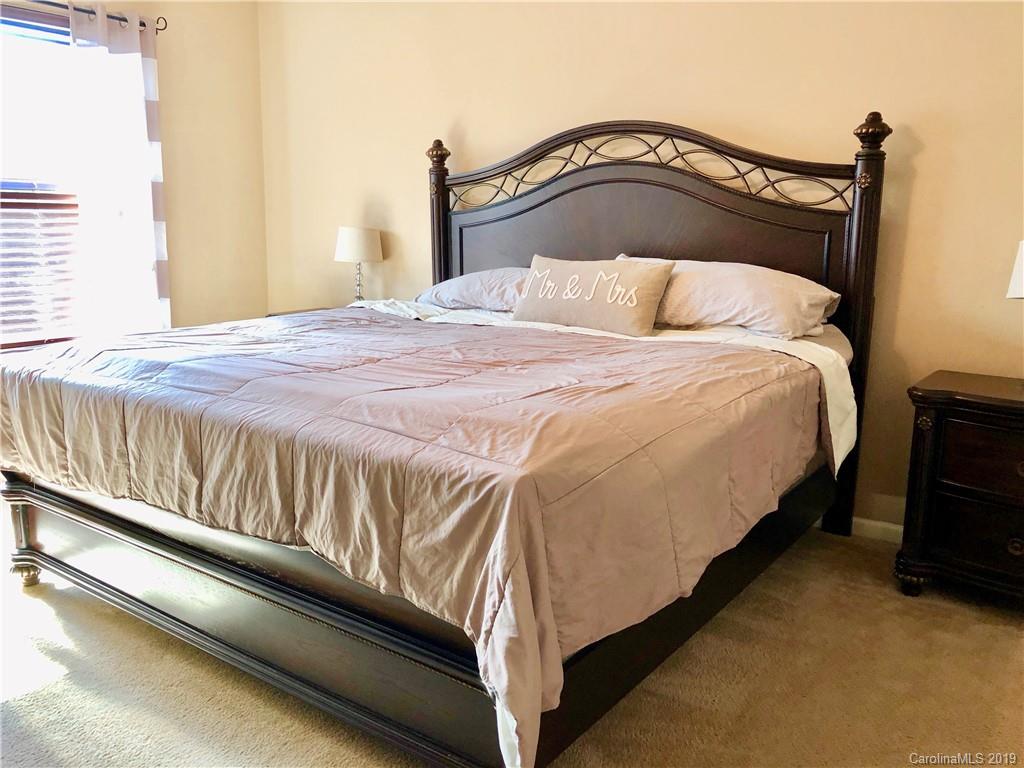 10010 Bristley Road Charlotte, NC 28227 - Photo 28 of 35