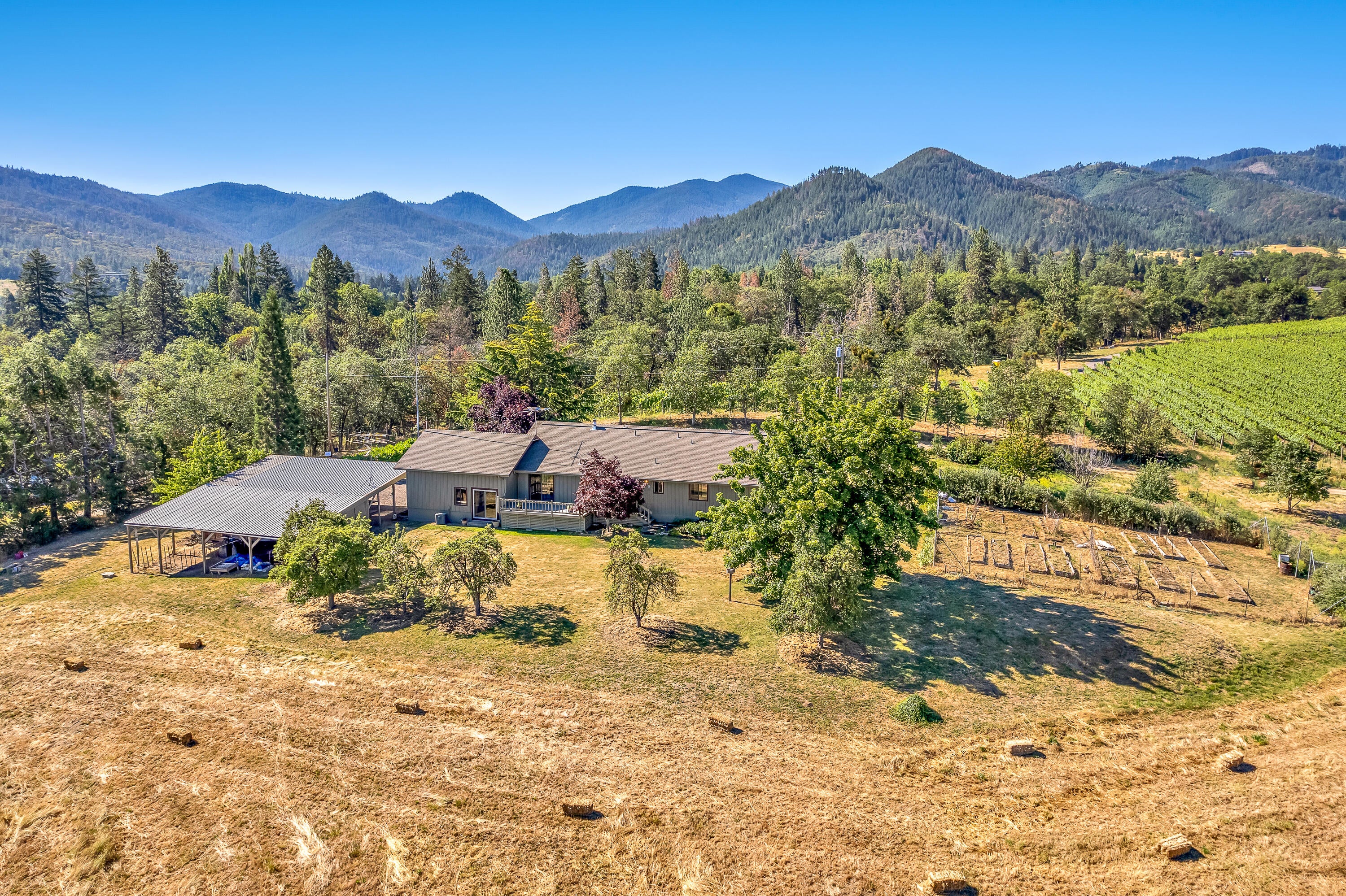 955 Morey Road Talent, OR 97540 - Photo 31 of 32 955 Morey Rd, Talent, OR 97540