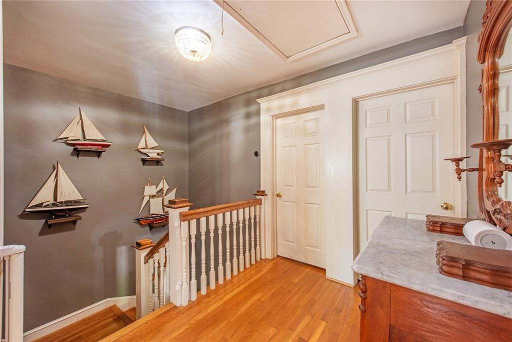 573 Collier Road Northwest Atlanta, GA 30318 - Photo 29 of 58