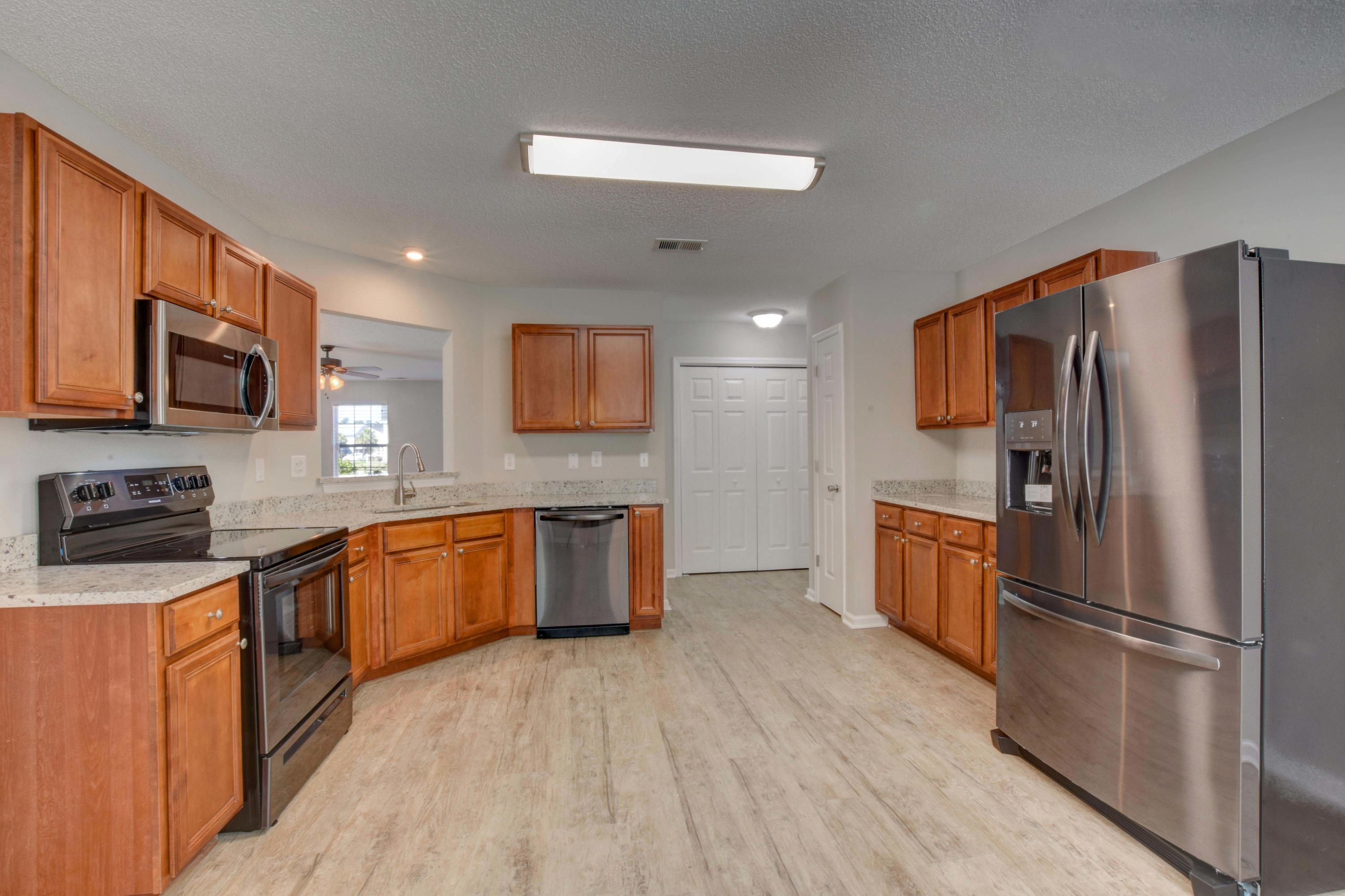 283 Dunning Road Summerville, SC 29486 - Photo 29 of 36 1-33