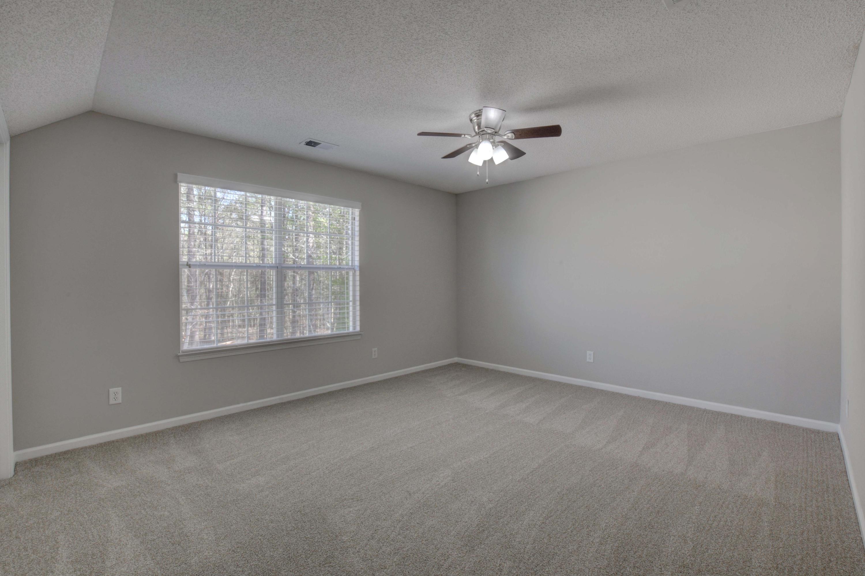 283 Dunning Road Summerville, SC 29486 - Photo 7 of 36 1-11