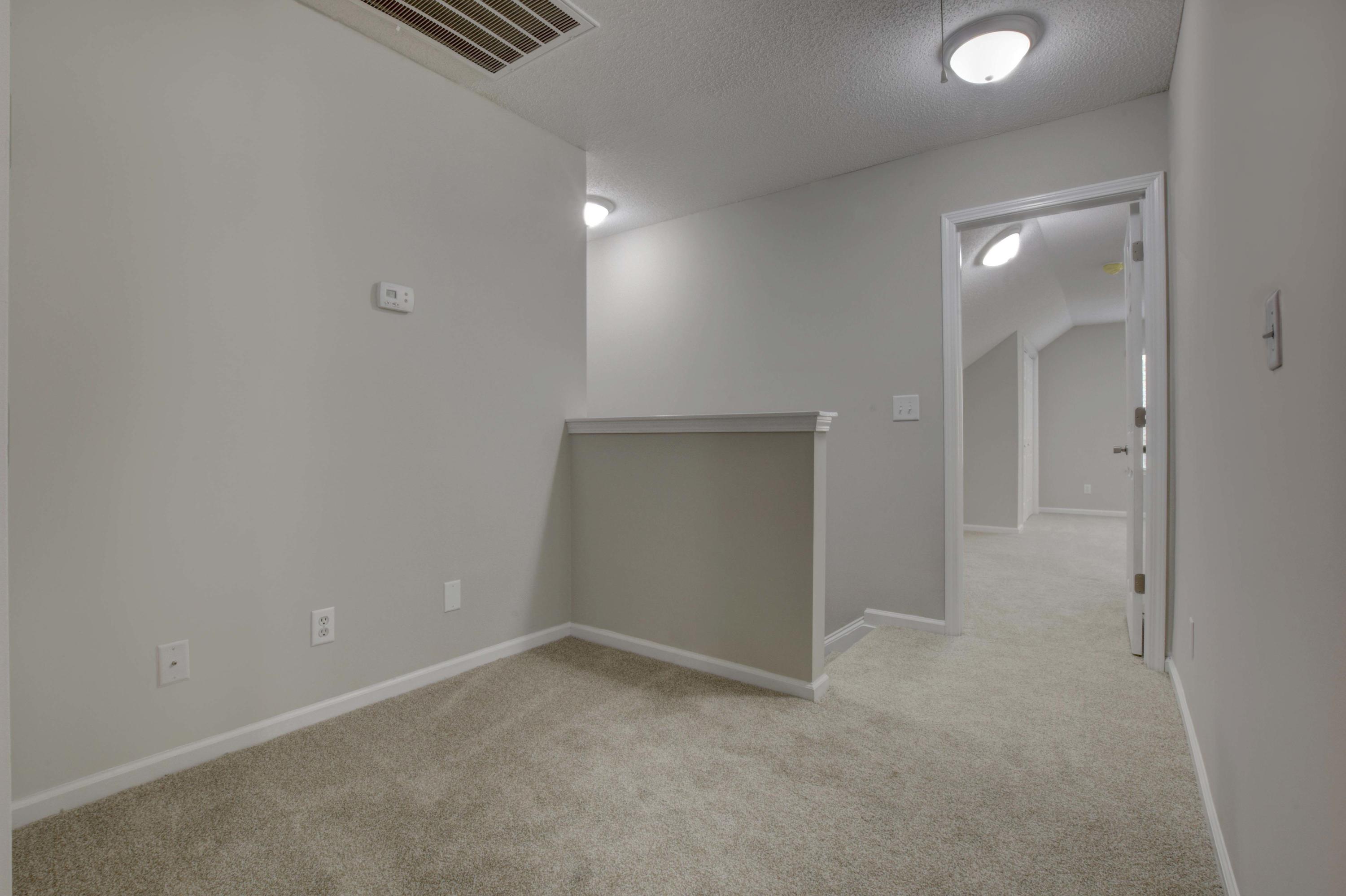 283 Dunning Road Summerville, SC 29486 - Photo 9 of 36 1-13
