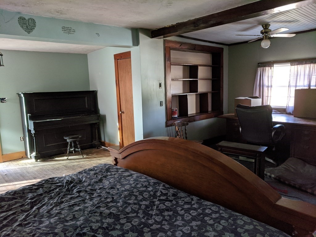 13 Maple Street Hardwick, MA 01031 - Photo 25 of 40 Gallery Image 25