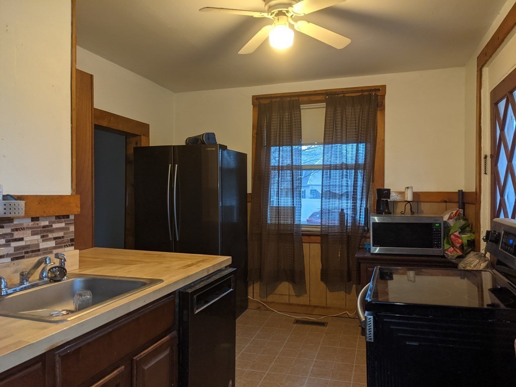 13 Maple Street Hardwick, MA 01031 - Photo 3 of 40 Gallery Image 3
