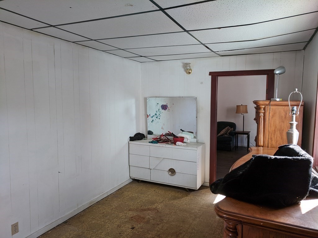 13 Maple Street Hardwick, MA 01031 - Photo 8 of 40 Gallery Image 8