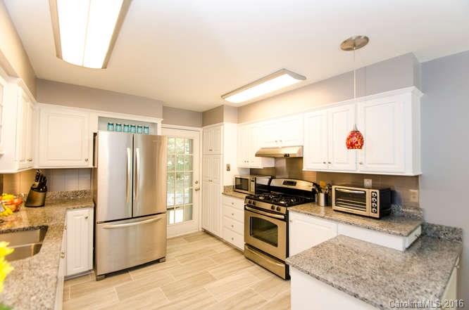 682 Pinners Cove Road, Unit 2 Asheville, NC 28803 - Photo 14 of 24 Gallery Image 14
