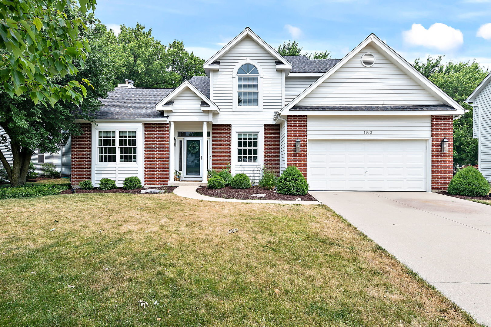 1163 Book Road, Naperville, IL 60540 Compass
