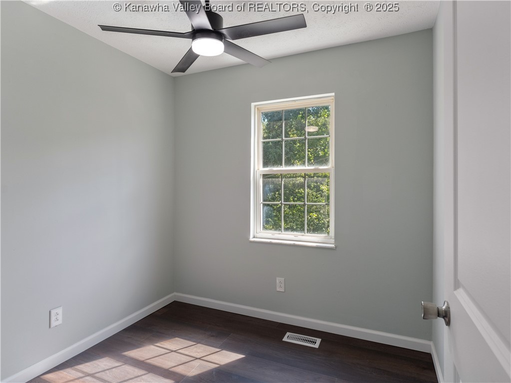 41 Poplar Hls Road Hurricane, WV 25526 - Photo 16 of 26 Gallery Image 16