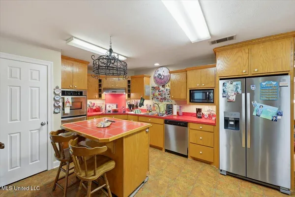 $299,900 | 1333 Scr 51, Mount Olive, MS 39119