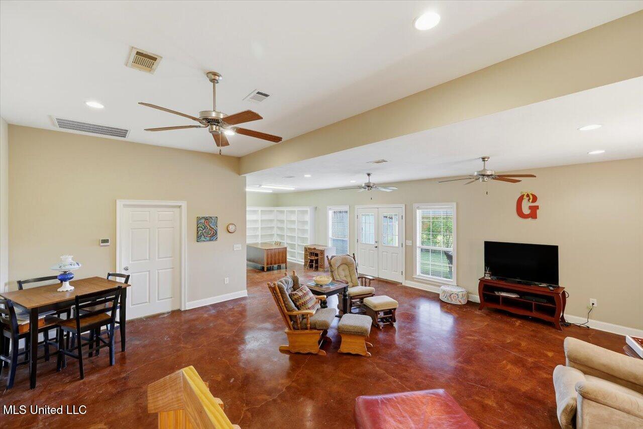 1333 Scr 51 Mount Olive, MS 39119 - Photo 17 of 42 17-1333 Scr 51 _ Home Tours MS