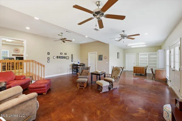 $299,900 | 1333 Scr 51, Mount Olive, MS 39119