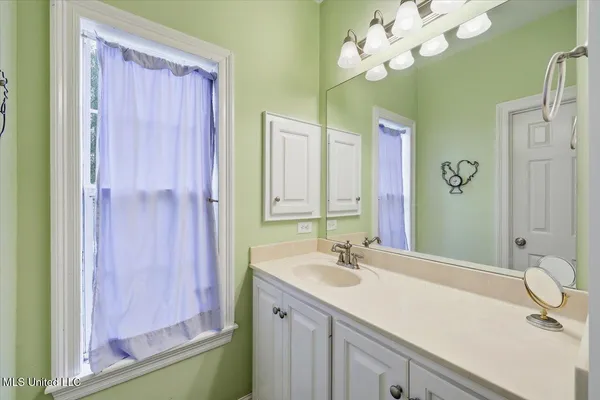 $299,900 | 1333 Scr 51, Mount Olive, MS 39119