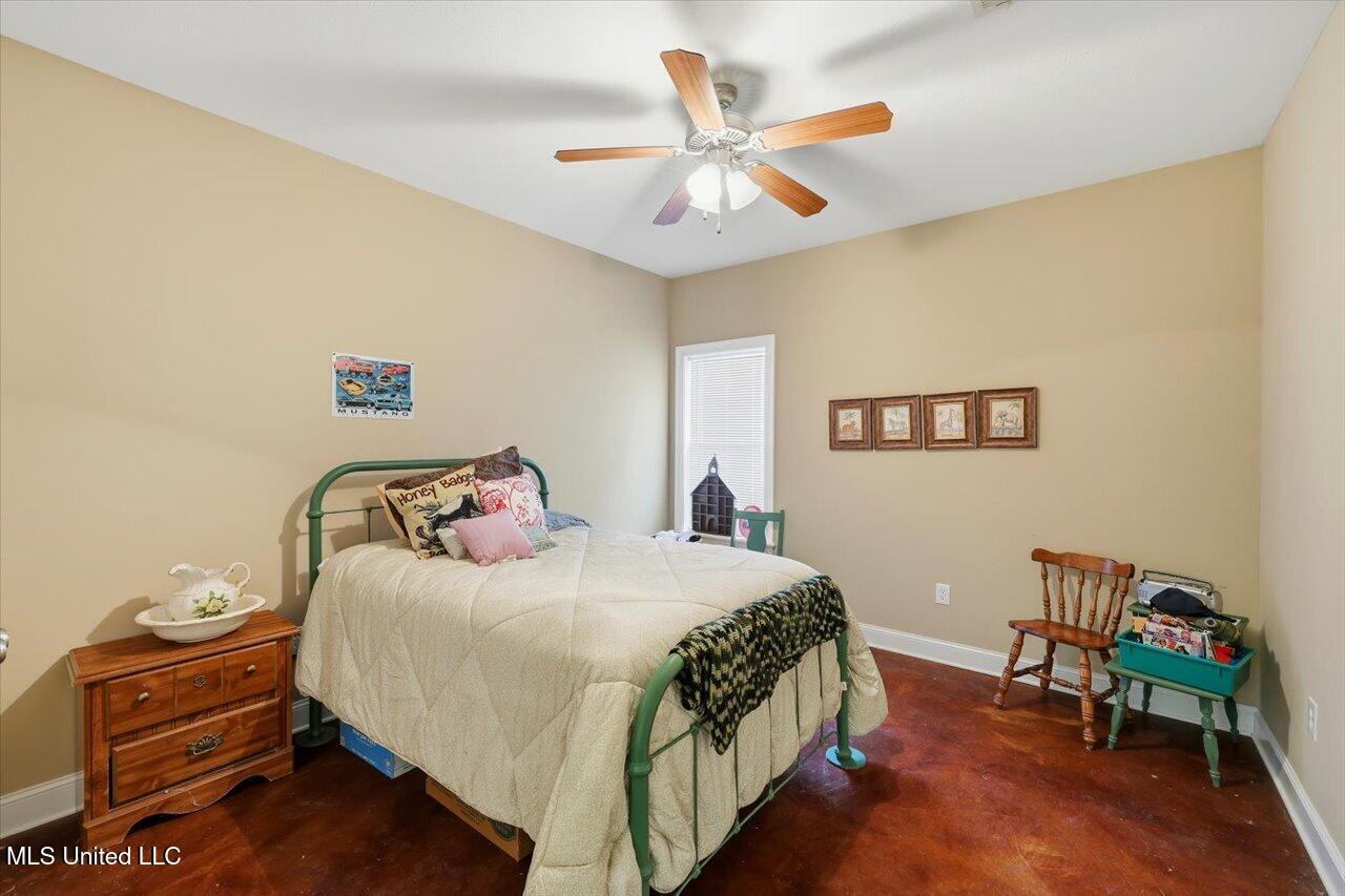 1333 Scr 51 Mount Olive, MS 39119 - Photo 31 of 42 31-1333 Scr 51 _ Home Tours MS