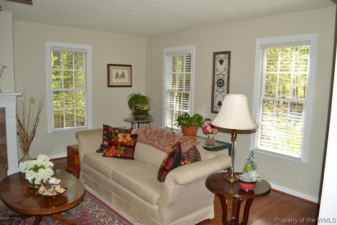 7604 Turlington Road Toano, VA 23168 - Photo 9 of 22 Gallery Image 9