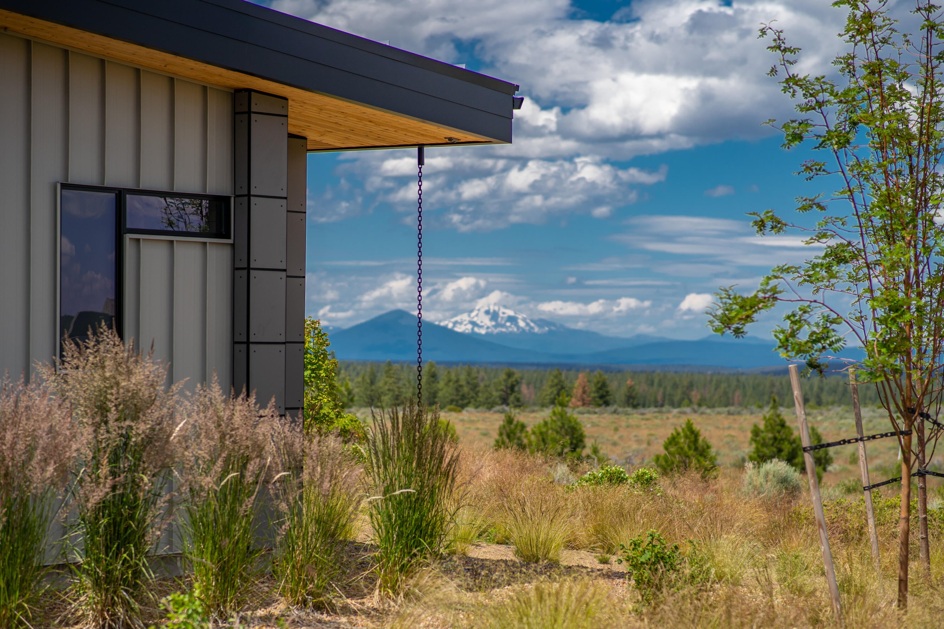 18868 Ridgeline Drive Bend, OR 97703 - Photo 43 of 46 39
