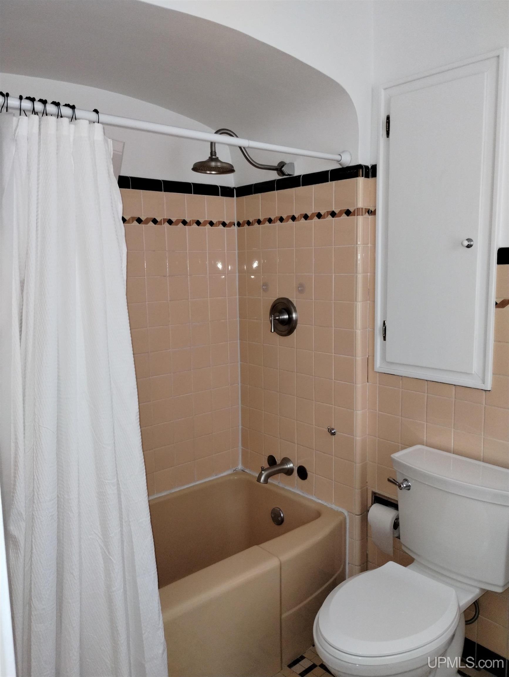 804 South 13th Street Escanaba, MI 49829 - Photo 40 of 61