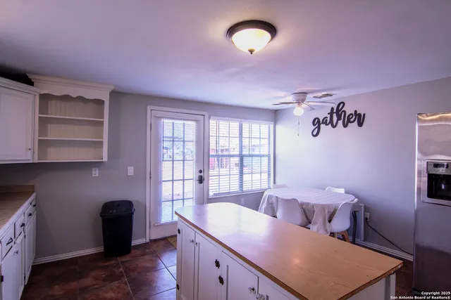 $224,000 | 116 Matlock, Poth, TX 78147