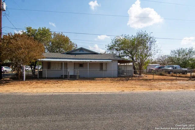 $224,000 | 116 Matlock, Poth, TX 78147