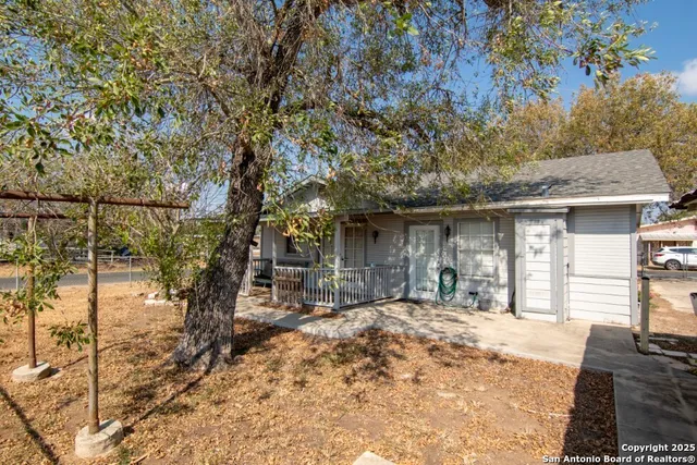 $224,000 | 116 Matlock, Poth, TX 78147